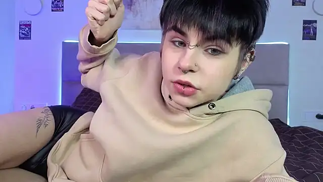 Alex Vallley online show from December 20, 11:01 pm