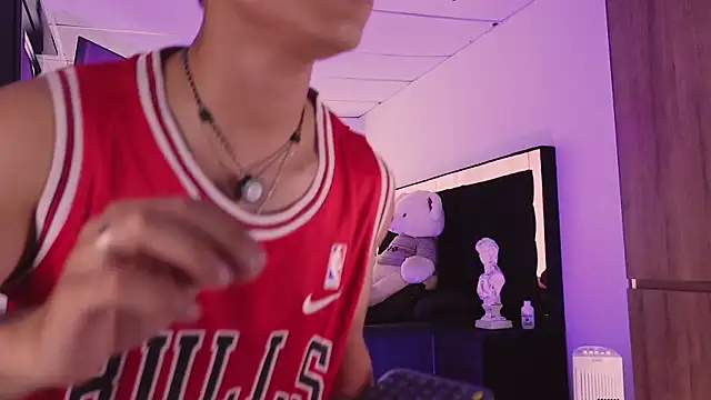 Snapshot of ErosKhaos chatting on September 30, 8:12 pm ErosKhaos online show from September 30, 8:12 pm