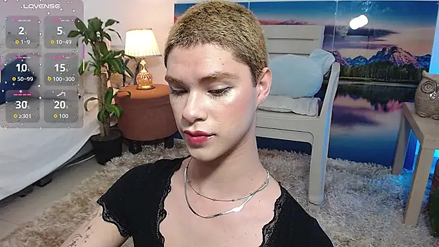 juanes puthee online show from October 9, 9:20 pm