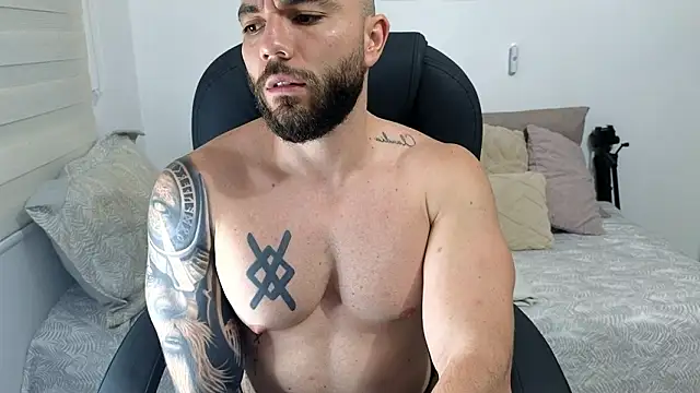 Isaac Carter online show from January 31, 10:19 pm