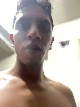 Snapshot of Monkey_uchiha777 chatting on March 9, 4:00 pm Monkey uchiha777 online show from March 9, 4:00 pm