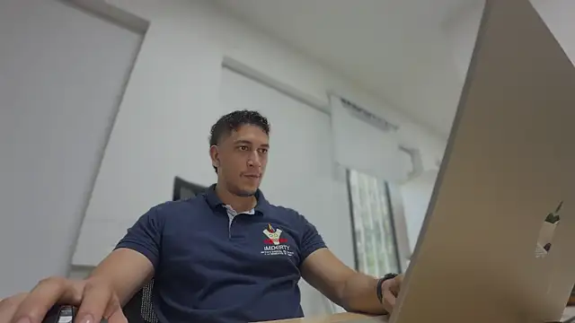 chicoinhibido online show from March 19, 3:26 pm