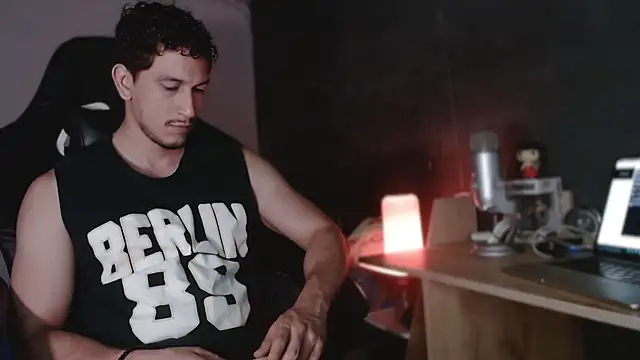 chicoinhibido online show from July 28, 3:25 am