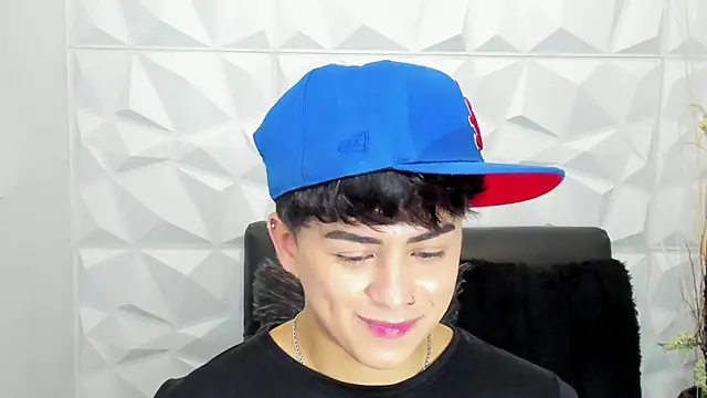 Sam Daves online show from December 3, 2:34 pm