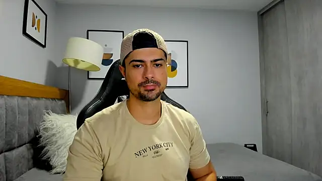 Dante Storm online show from November 7, 6:28 am