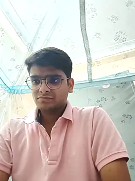 sutfvkii online show from October 5, 5:50 pm