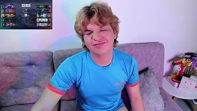 adam angelssss online show from January 8, 10:04 pm