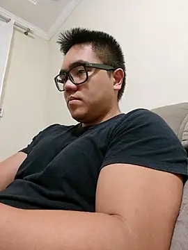 awesometeacher33 online show from March 21, 3:57 pm