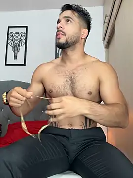 Maximiliano ford online show from November 25, 10:39 am