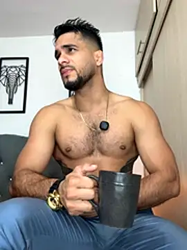 Maximiliano ford online show from December 4, 10:55 am