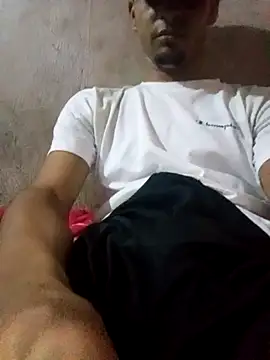 317894 online show from November 10, 11:31 pm