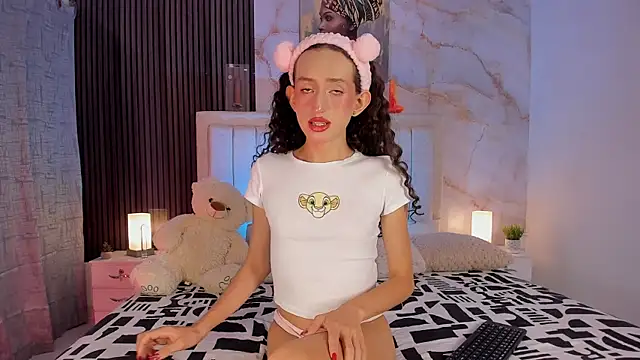 peachandtyron  online show from September 19, 4:02 am