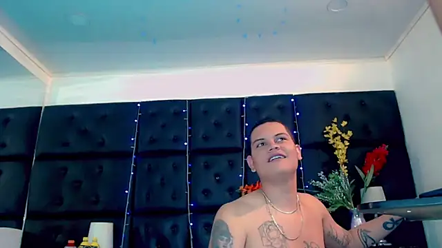 Lustexplosion online show from March 21, 5:12 pm