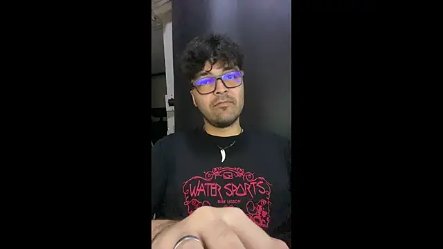 Freakydrag online show from November 21, 4:44 am