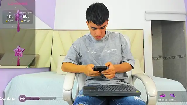 Hotboy21  online show from December 20, 4:19 am