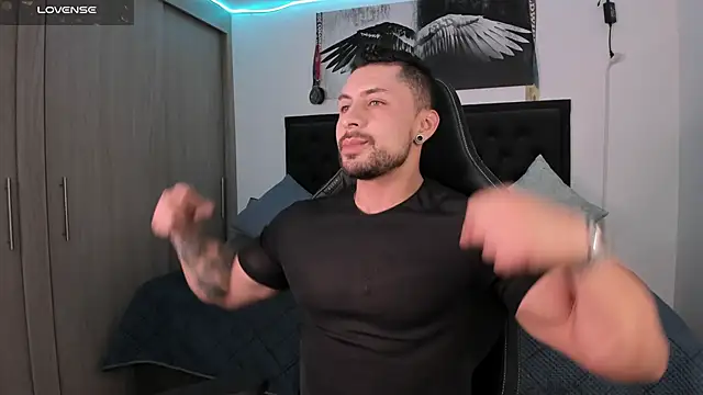 santi aesthetic online show from September 23, 3:50 am