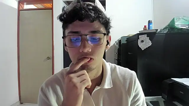 jacobs shelby online show from February 15, 3:24 am