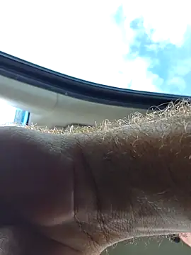 Snapshot of cubanitofeliz40 chatting on October 6, 6:23 pm cubanitofeliz40 online show from October 6, 6:23 pm