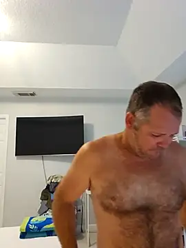 Snapshot of cubanitofeliz40 chatting on September 11, 11:42 am cubanitofeliz40 online show from September 11, 11:42 am