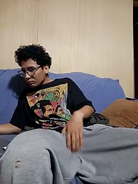 LecheDeSoya666 online show from September 27, 2:20 am