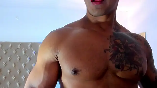 antonio  444 online show from February 26, 9:10 am