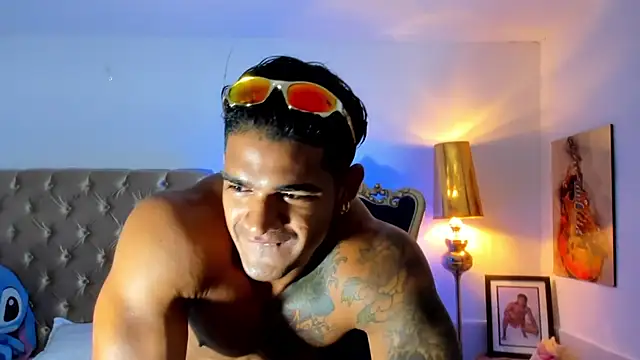 antonio  444 online show from March 5, 8:21 am