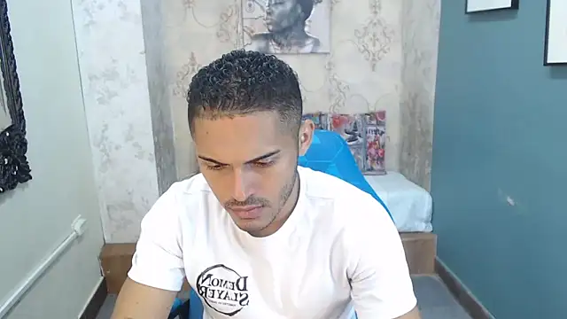 Derek Storm  online show from December 2, 12:19 pm