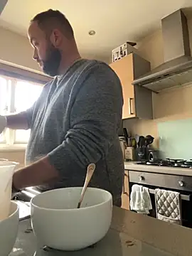 different-strokes online show from October 8, 12:53 pm