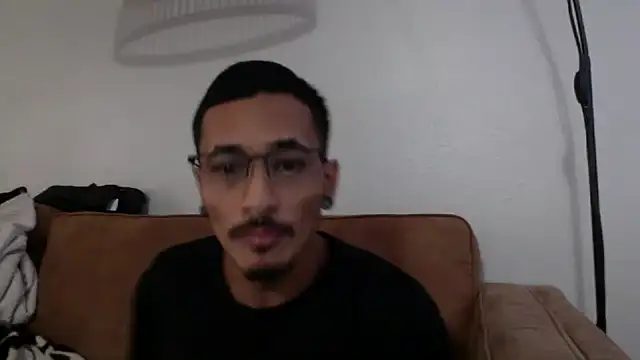 tanjir020 online show from October 2, 4:00 pm