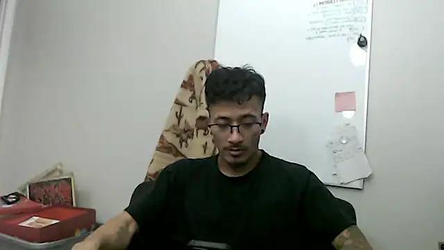 tanjir020 online show from February 15, 12:35 pm