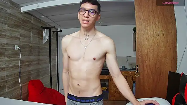 angelicious  online show from September 28, 1:20 pm