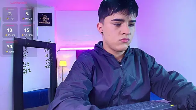 Lucass love online show from October 7, 1:37 pm