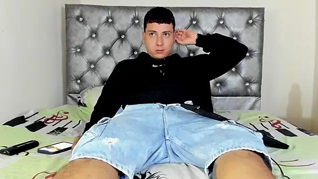 HELLSTAR online show from October 4, 7:02 am