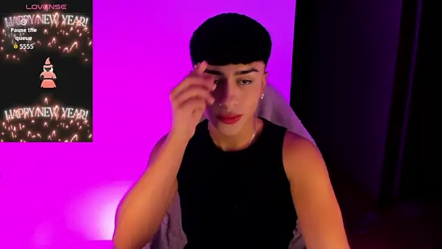 Matheewx m online show from October 1, 5:33 am