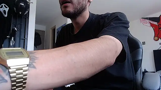 malek xarx  online show from April 1, 6:16 pm