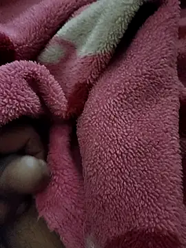 desiboyarya online show from November 18, 5:27 pm