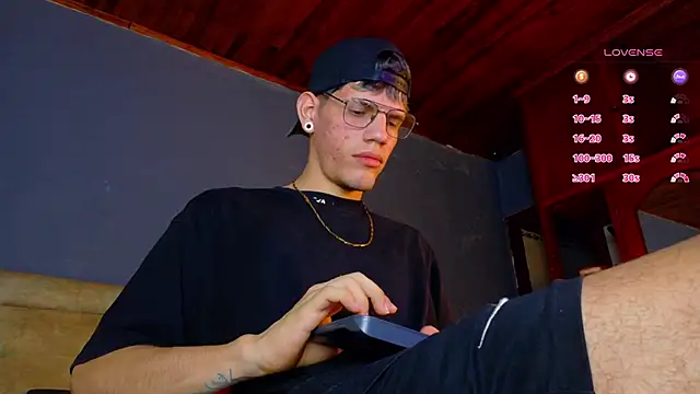 david huge online show from November 16, 1:30 am