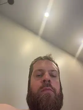 leGroGars online show from April 24, 6:43 pm