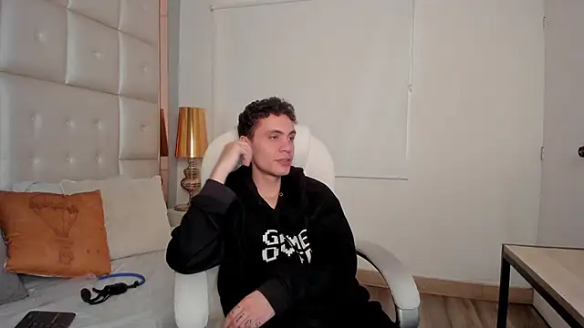 dark sun302 online show from September 18, 9:39 pm