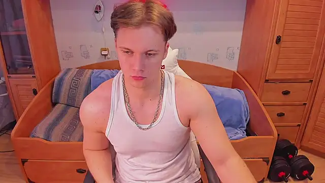 Dexter Bennett online show from April 20, 8:39 am