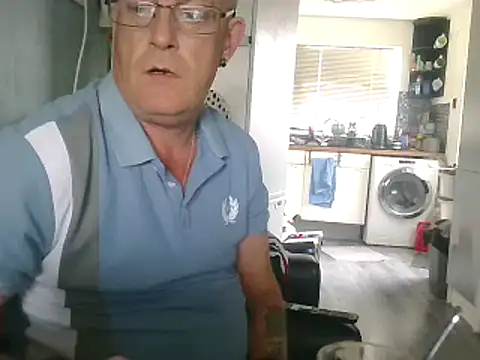 hefin18 online show from February 15, 2:11 pm