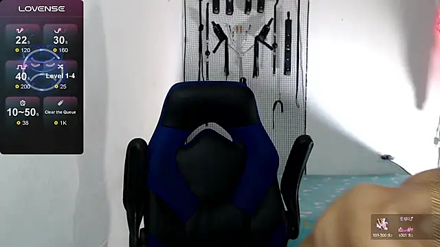 dylan apol0 online show from October 4, 2:49 am