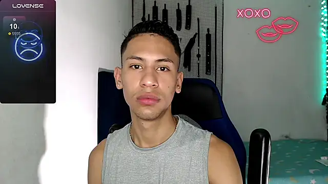 dylan apol0 online show from October 21, 7:50 pm