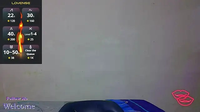 dylan apol0 online show from April 18, 11:37 pm