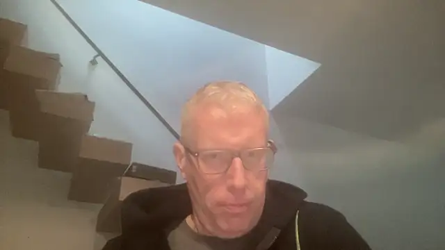 choupipat1 online show from March 7, 7:06 am