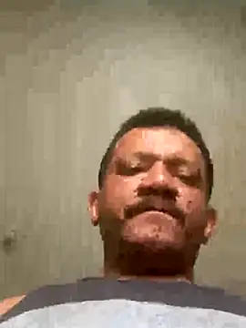 Snapshot of PIROCAGG21 chatting on October 16, 9:28 am PIROCAGG21 online show from October 16, 9:28 am