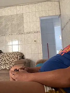 Snapshot of PIROCAGG21 chatting on October 29, 12:30 pm PIROCAGG21 online show from October 29, 12:30 pm