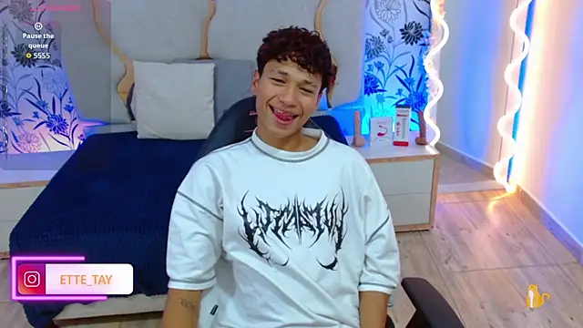 Ette tay online show from September 30, 3:23 am