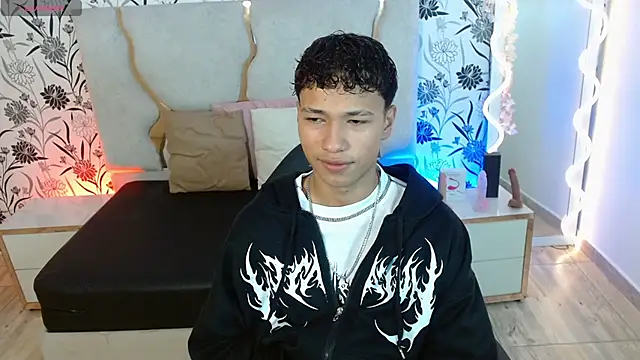 Ette tay online show from November 8, 3:21 am