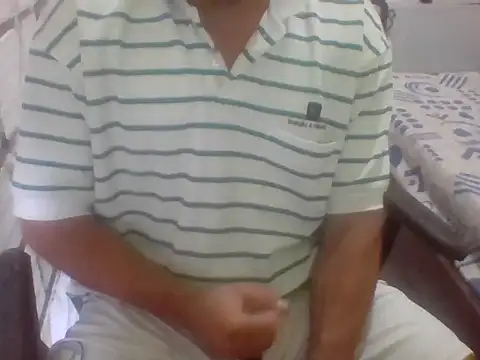 santiii   12 online show from December 5, 5:09 pm